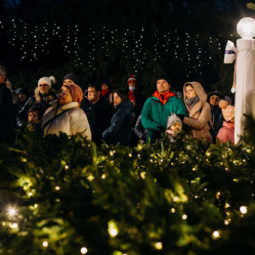 Luminile de sărbători se aprind în Miercurea-Ciuc duminică