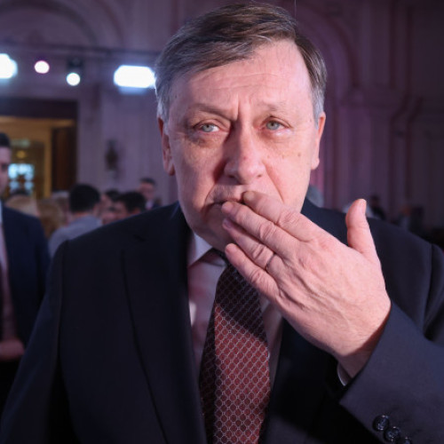 Crin Antonescu: “Un eșec la alegerile prezidențiale ar însemna foarte puțin pentru mine”