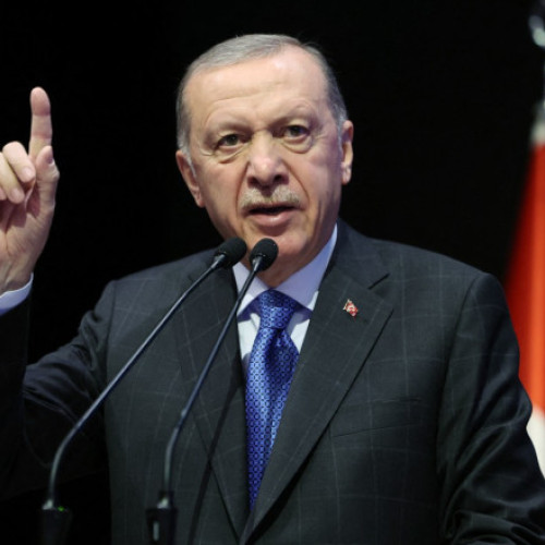 Erdogan continuă persecuția opoziției în Turcia: 40 de persoane au fost arestate