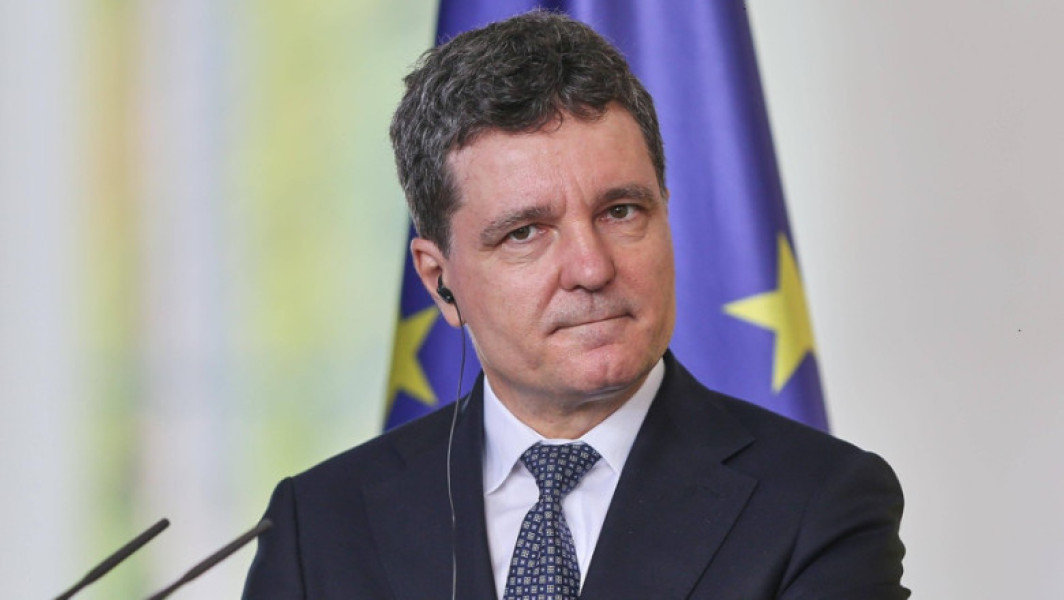 Șeful statului participă la înmormântarea cardinalului Lucian Mureșan și are program oficial în Timișoara