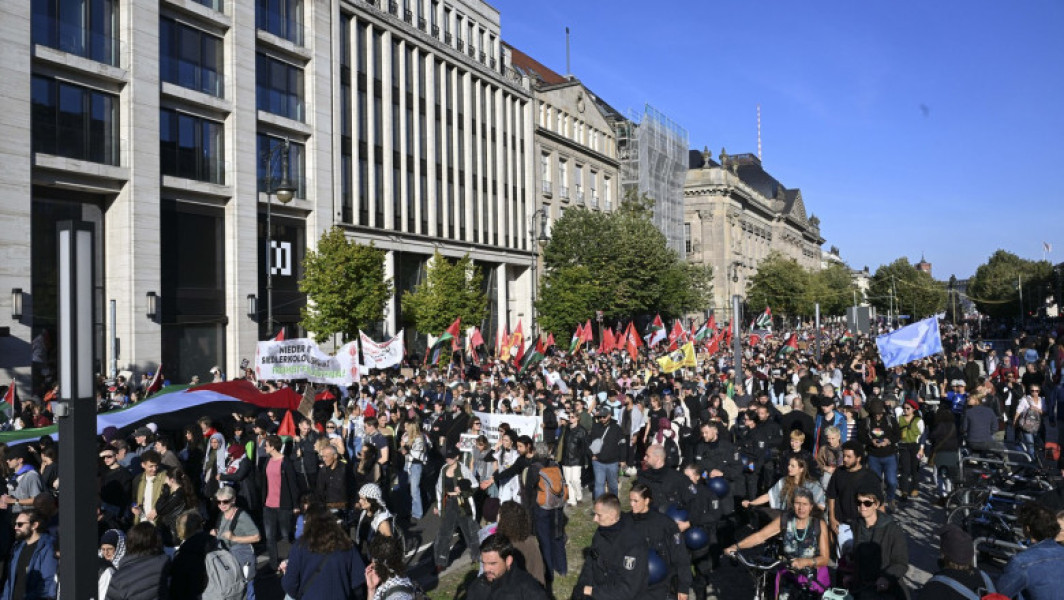 50.000 de persoane au protestat la Berlin pentru oprirea genocidului în Gaza