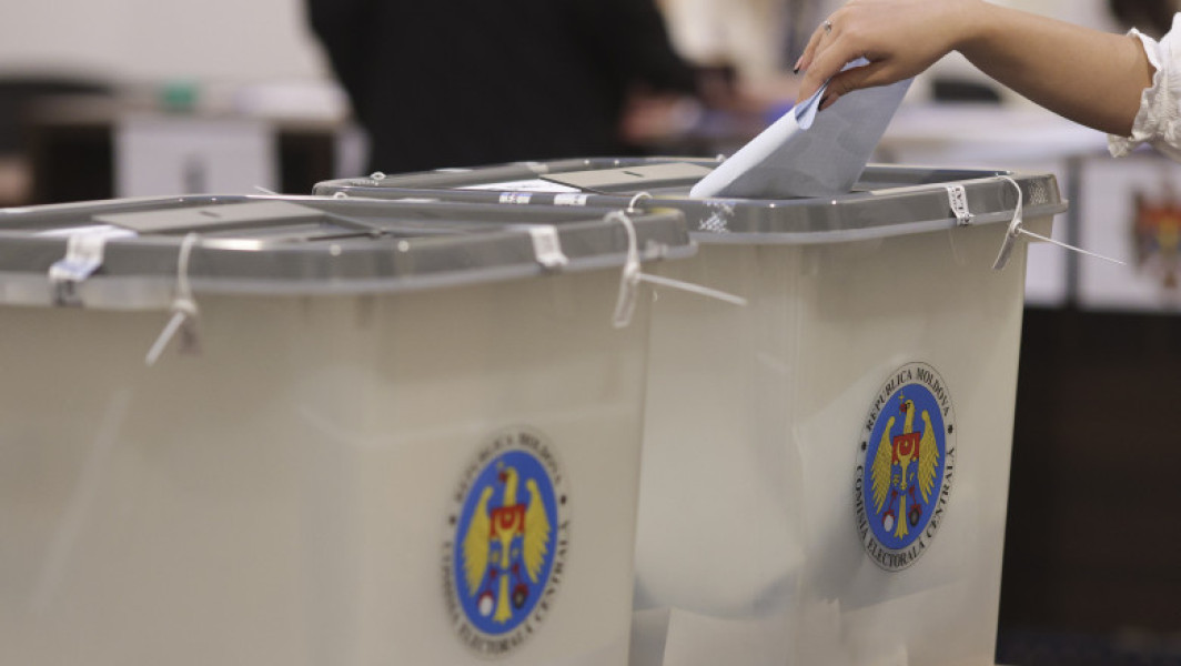 Zi crucială pentru alegerile parlamentare din Republica Moldova, afectate de incidente