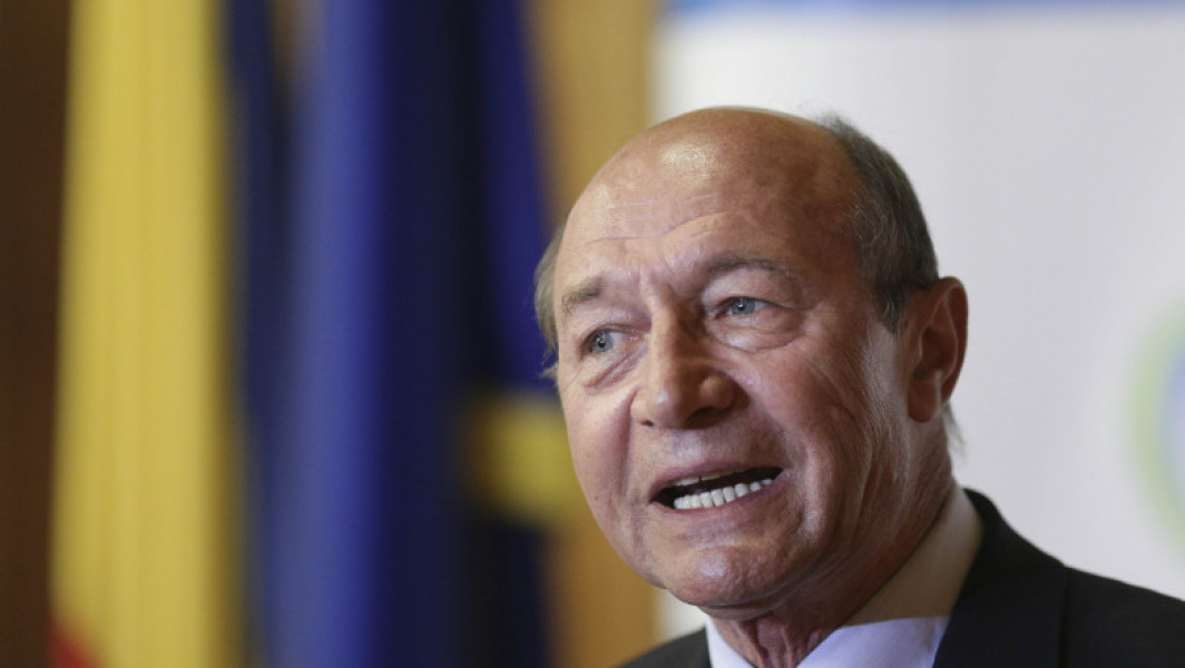 Băsescu avertizează asupra riscurilor unui guvern prorus la Chișinău și este optimist privind victoria PAS