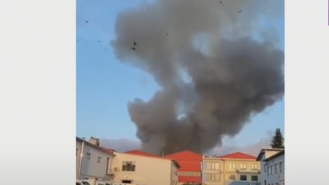 Un muncitor rănit în explozia de la Kronospan Sebeş a murit la spital