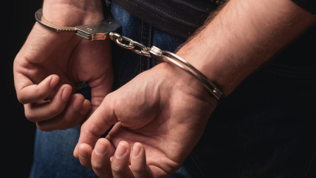 Nicuşor Dan promulgă legea care pedepsește cămătăria și confiscă profiturile