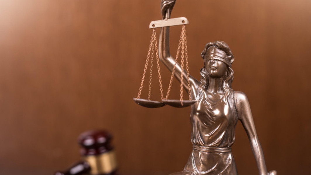 Inspecția Judiciară anchetează o judecătoare după o postare despre o condamnare dură