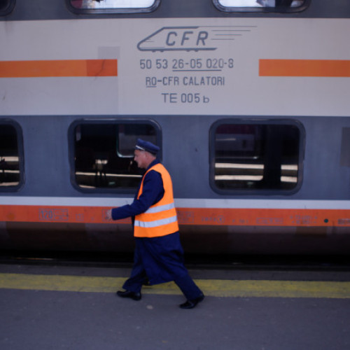 Trenurile electrice CFR Călători ar putea fi oprite din cauza restanțelor la plata energiei