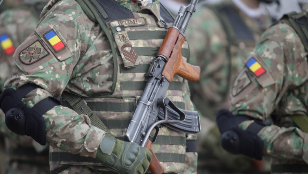 Guvernul discută proiecte pentru pregătirea militară voluntară și noile atribuții ale armatei