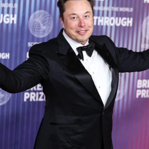 Elon Musk a devenit prima persoană cu o avere de 500 miliarde de dolari