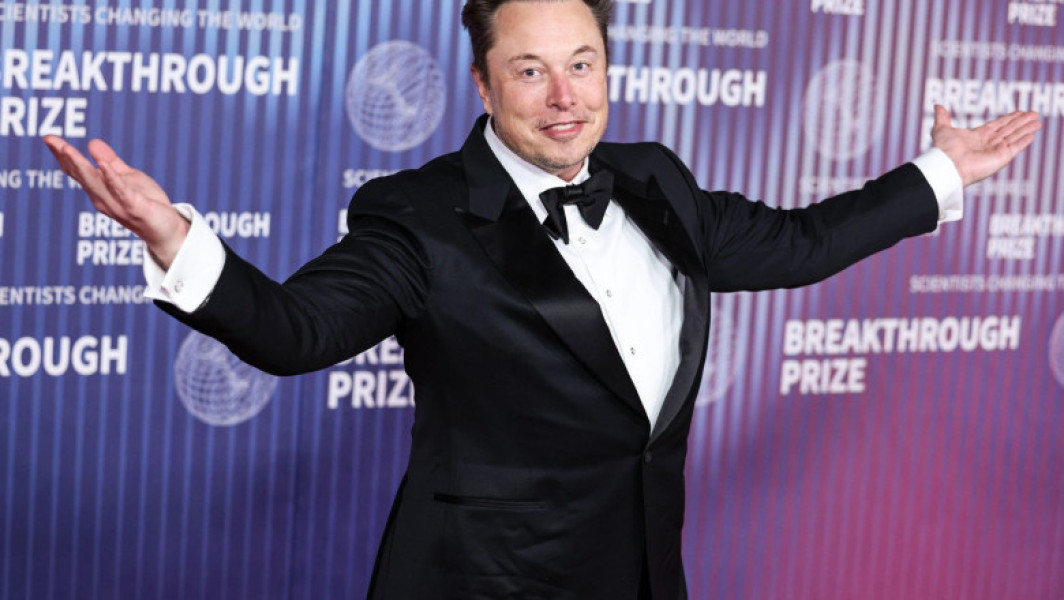 Elon Musk a devenit prima persoană cu o avere de 500 miliarde de dolari