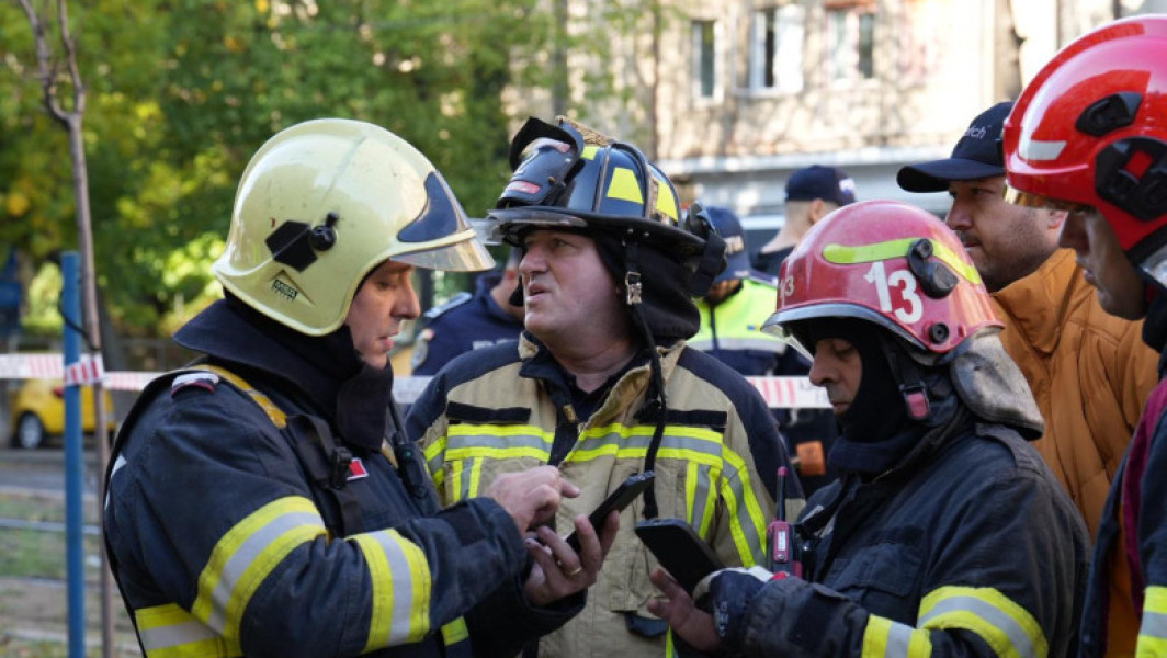 Explozia din Rahova: discuții între pompieri și Distrigaz privind alimentarea cu gaz