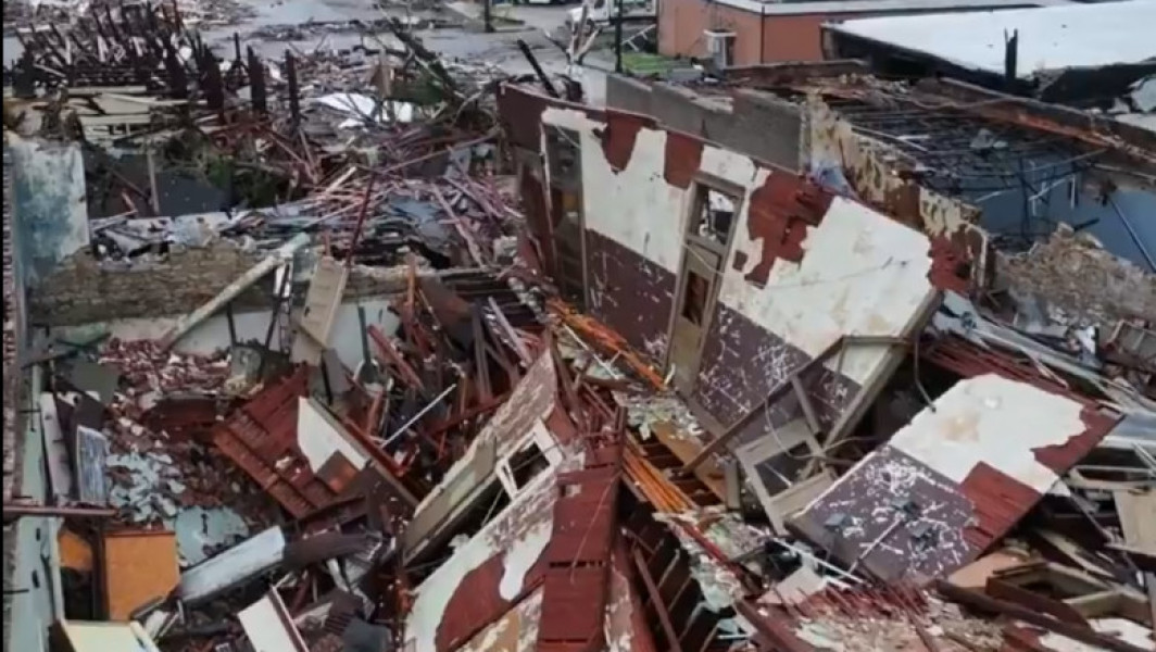 Cel puțin cinci morți în urma tornadelor devastatoare din centrul Statelor Unite