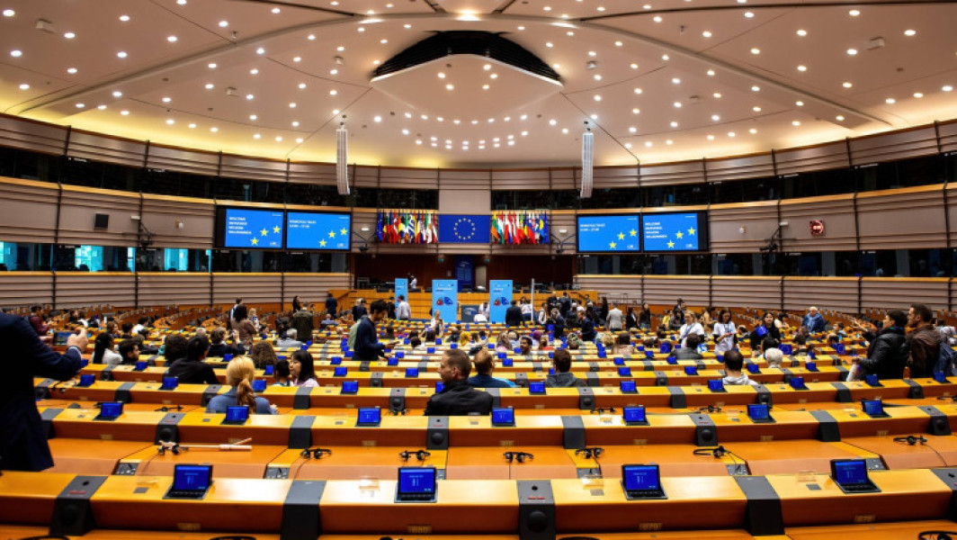 Scrutinul pentru Parlamentul European începe peste o lună. Ghid pentru alegerile europene 2024