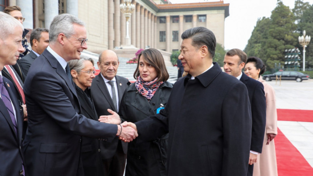 Franța a criticat relația comercială cu China chiar în timpul vizitei dictatorului Xi Jinping: „Suntem departe de echilibru”