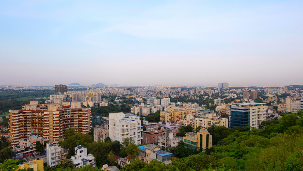 Un adolescent din India a omorât doi oameni în timp ce conducea beat. Drept pedeapsă, a fost pus să scrie un eseu
